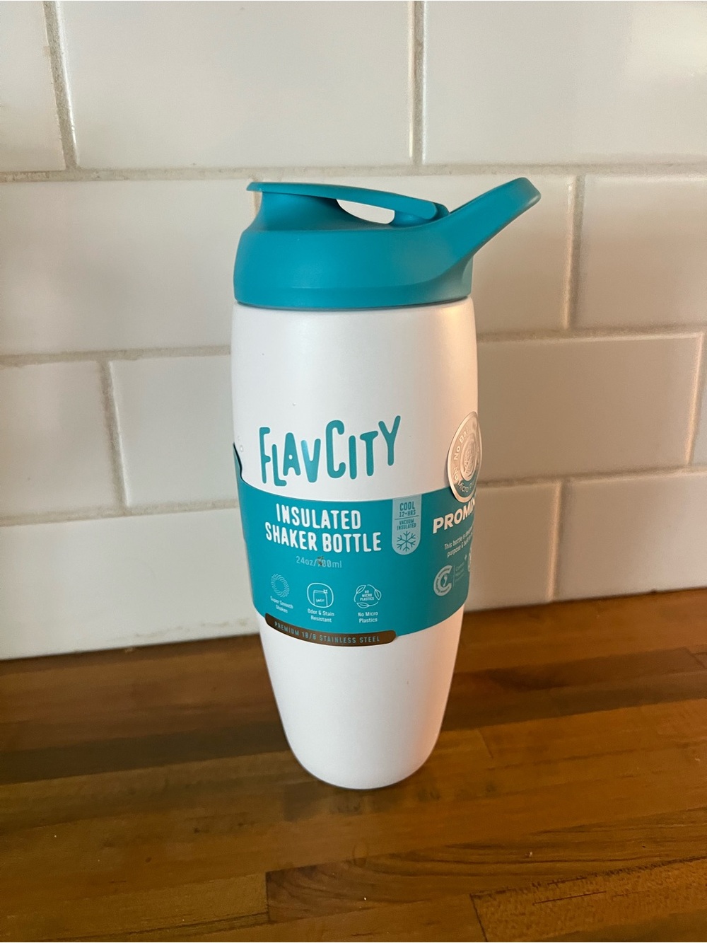 FlavCity Insulated Shaker Bottle in Teal and White